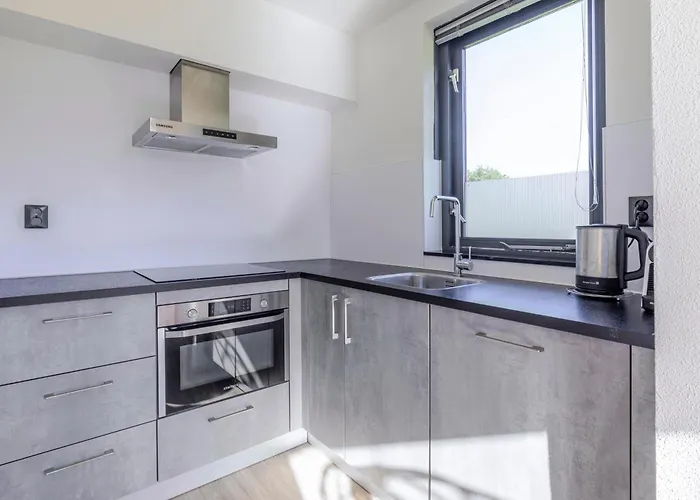 6 - Persoons Area 62 *