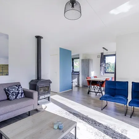 Дом отдыха 6 - Persoons Area 62 *