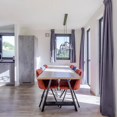 6 - Persoons Area 62