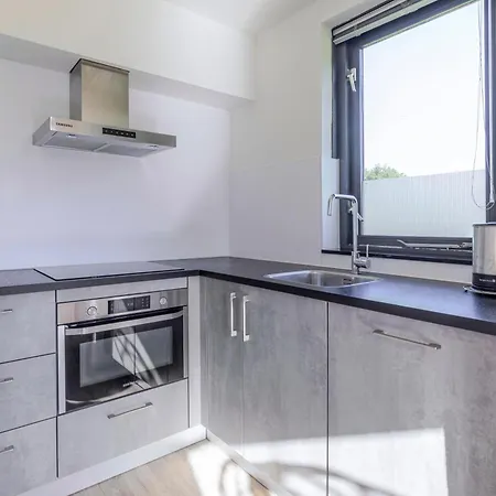 6 - Persoons Area 62 *